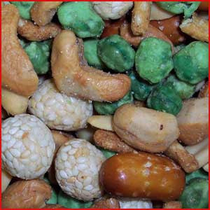 Jeppi Beyond The Trail Mix - Jeppi Nut & Candy Company